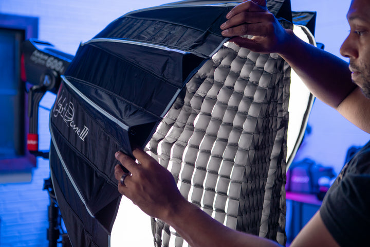 APUTURE LIGHT DOME III W/ FOLDING RING COMPLETE