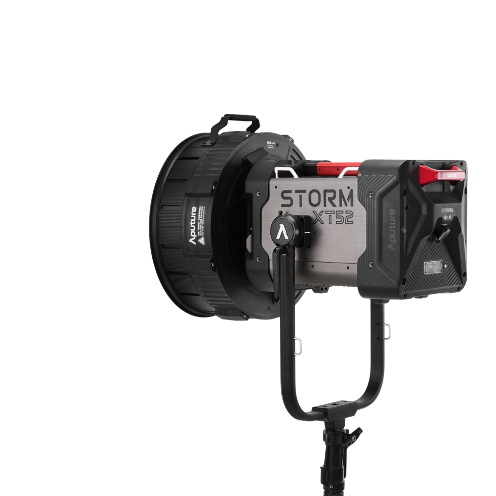 APUTURE XT52 CF16 MOTORIZED FRESNEL COMPLETE