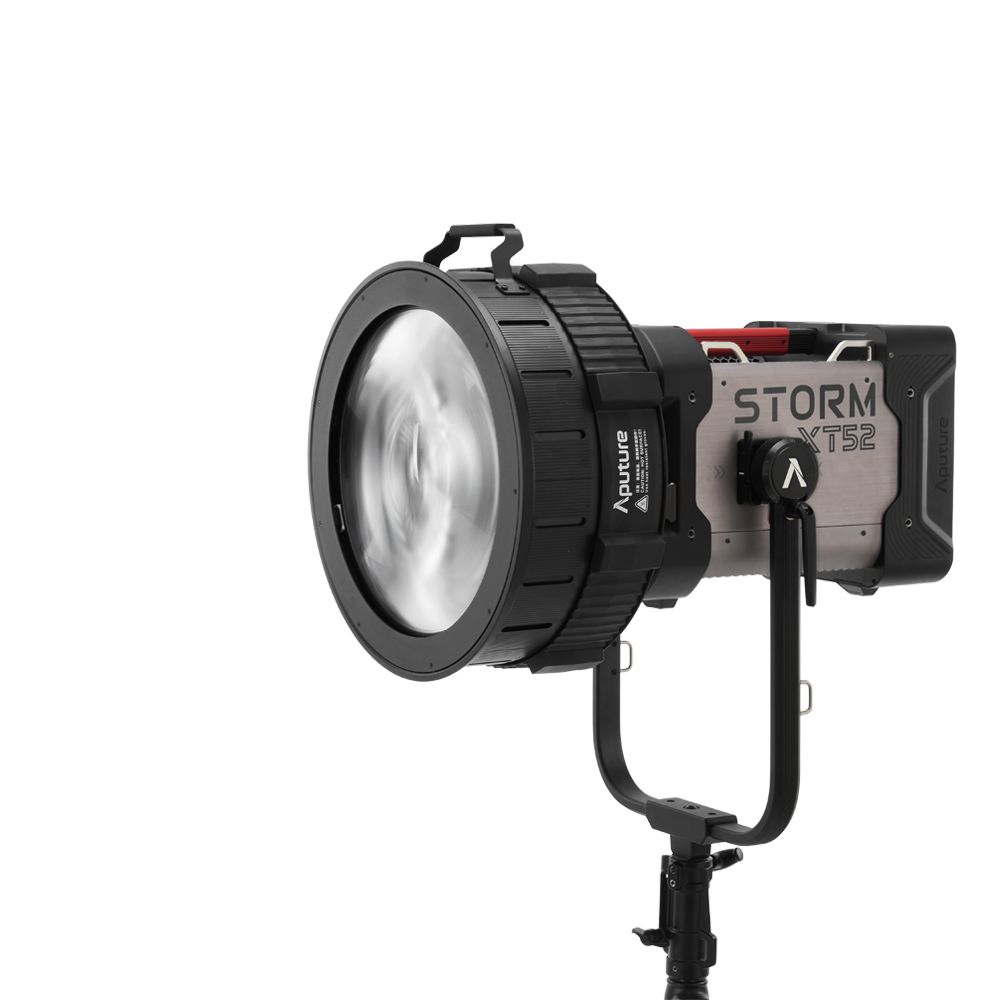 APUTURE XT52 CF16 MOTORIZED FRESNEL COMPLETE