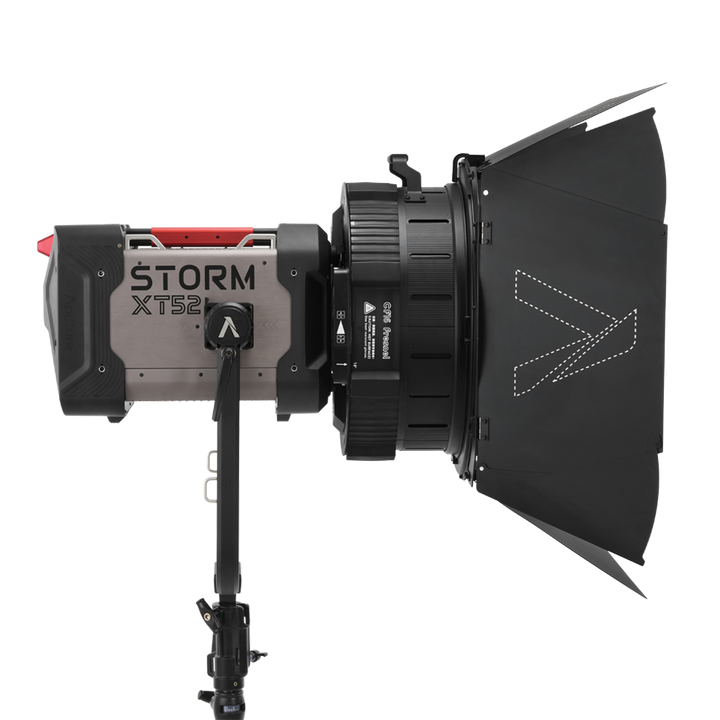 APUTURE XT52 CF16 MOTORIZED FRESNEL COMPLETE
